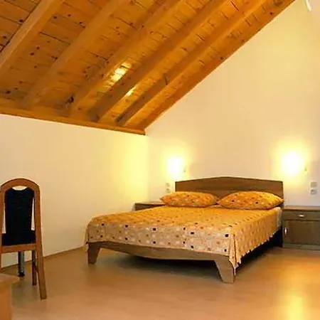 Hotel Garni Dionis Vis